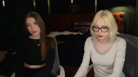 Sweet girls online show from January 6, 11:14 am