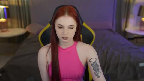 Snapshot of anabel2054 chatting on April 13, 11:05 am Sweet girls online show from April 13, 11:05 am