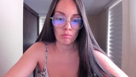 Anabel online show from December 11, 5:59 pm