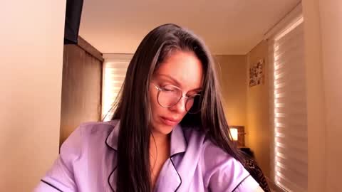Anabel online show from February 28, 1:14 pm