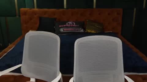 PLAYHARD054 online show from November 19, 11:21 am