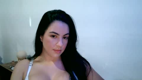 anabelenogueira1 online show from June 7, 8:34 pm