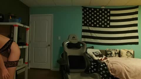 Snapshot of anabelleleigh chatting on October 10, 2:21 am Anabelleleigh online show from October 10, 2:21 am