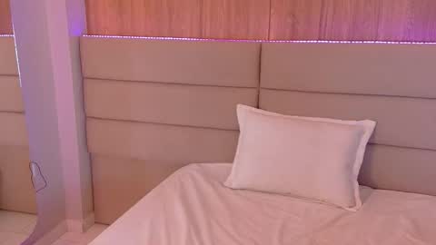 anabelleray online show from October 8, 7:22 pm