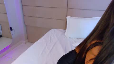 anabelleray online show from November 13, 8:08 pm