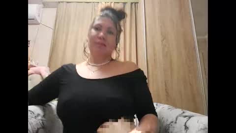Snapshot of anabellovee chatting on February 26, 3:00 pm ANABELLOVEE online show from February 26, 3:00 pm