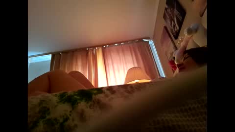 Snapshot of anabellovee chatting on April 14, 5:13 am ANABELLOVEE online show from April 14, 5:13 am