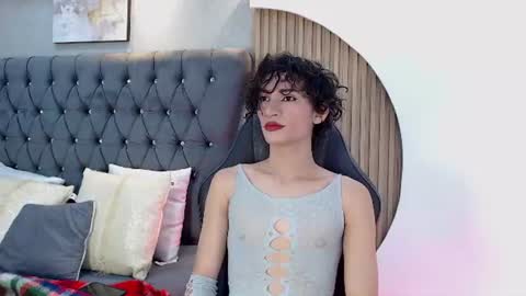 Anaciet Evans online show from June 13, 11:57 pm