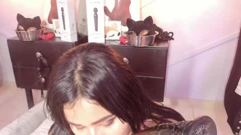 Anagil online show from December 21, 3:14 am