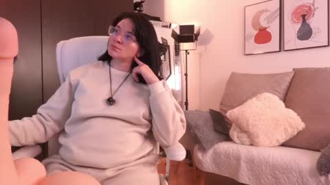 IG Soyanah  online show from December 19, 2:18 am