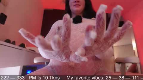 Snapshot of anah_ chatting on March 3, 11:32 pm IG Soyanah online show from March 3, 11:32 pm