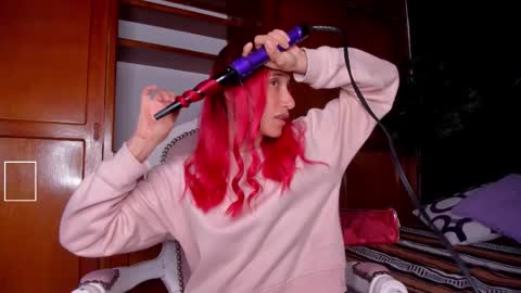 Anahi online show from March 20, 3:22 am