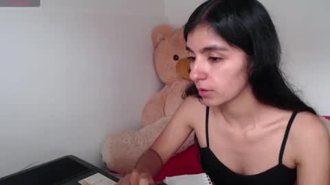 Snapshot of anahibrowns95 chatting on July 6, 5:59 pm Anahi Browns online show from July 6, 5:59 pm