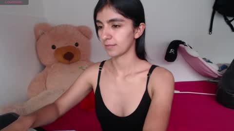 Snapshot of anahibrowns95 chatting on July 8, 5:50 pm Anahi Browns online show from July 8, 5:50 pm