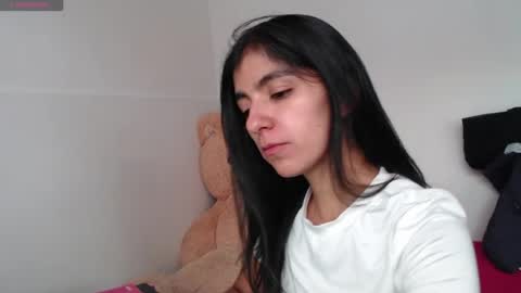 Snapshot of anahibrowns95 chatting on July 27, 5:42 pm Anahi Browns online show from July 27, 5:42 pm