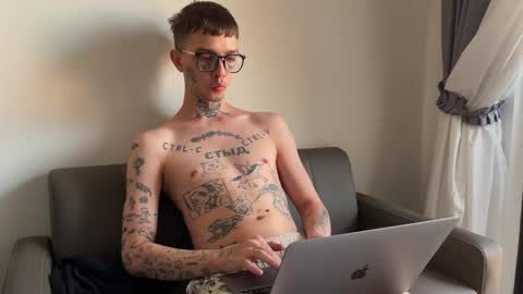 simon online show from March 14, 12:39 am