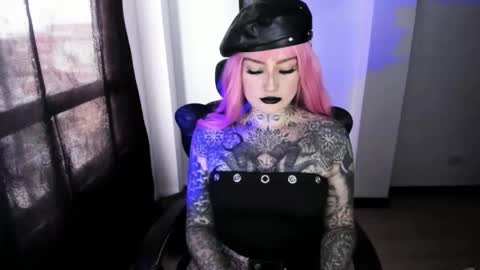 Snapshot of anai_gomez chatting on March 5, 5:53 pm Callme Mistress Ani online show from March 5, 5:53 pm