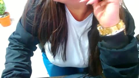 anaids online show from December 24, 10:17 pm