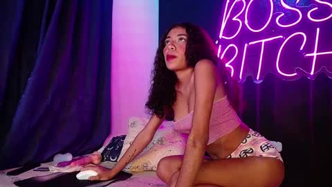 Snapshot of anais__cooper_ chatting on December 3, 10:51 pm anais cooper online show from December 3, 10:51 pm