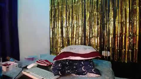 Snapshot of anais__cooper_ chatting on January 10, 9:53 pm anais cooper online show from January 10, 9:53 pm