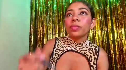 Snapshot of anais__cooper_ chatting on January 31, 10:31 pm anais cooper online show from January 31, 10:31 pm