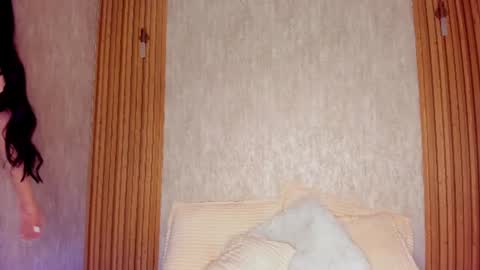 Anais online show from July 8, 2:38 am
