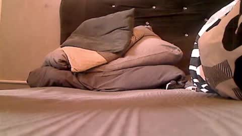 anaiserebel online show from March 21, 8:30 am