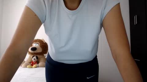 anaju26 online show from June 16, 1:58 pm