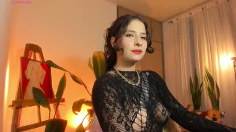 Mariana  online show from November 28, 3:25 pm