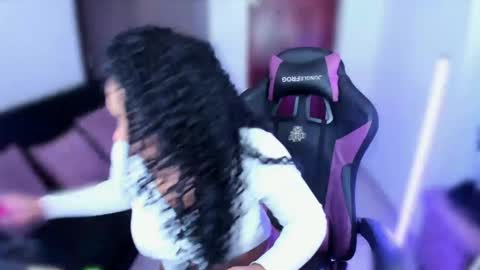      help me to get 100 thumps up  online show from December 5, 11:27 am