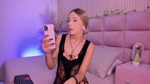 Ana online show from June 19, 3:55 am