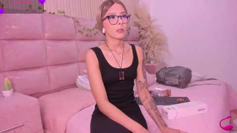 Ana online show from June 25, 3:39 am