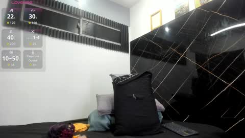 Analia smith online show from January 11, 4:06 am