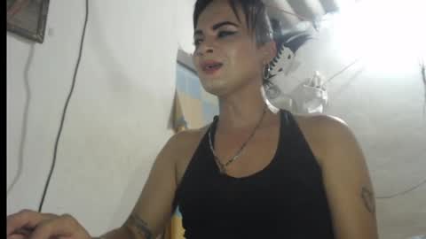 Analia smith online show from June 3, 10:15 pm