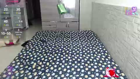 analiz_ online show from June 14, 1:35 pm