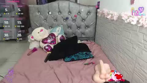 Snapshot of analiz_ chatting on July 14, 10:54 am analiz_ online show from July 14, 10:54 am