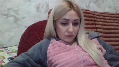 Snapshot of analqueen2024 chatting on December 3, 3:22 pm analqueen2024 online show from December 3, 3:22 pm