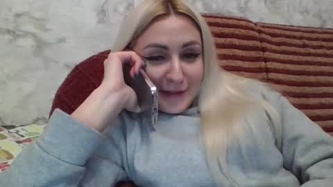 Snapshot of analqueen2024 chatting on December 5, 6:44 pm analqueen2024 online show from December 5, 6:44 pm