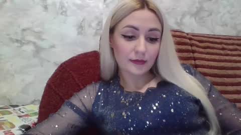 Snapshot of analqueen2024 chatting on December 6, 11:11 am analqueen2024 online show from December 6, 11:11 am
