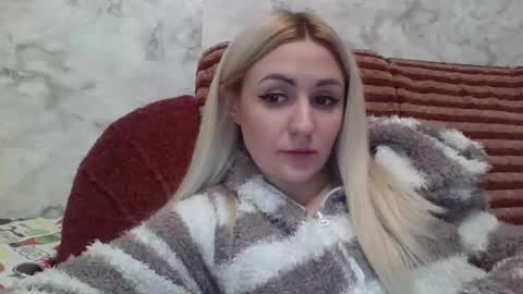 Snapshot of analqueen2024 chatting on December 6, 6:39 pm analqueen2024 online show from December 6, 6:39 pm