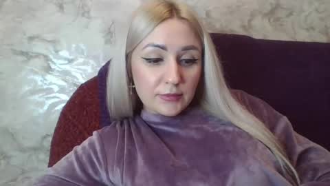 Snapshot of analqueen2024 chatting on January 12, 1:00 am analqueen2024 online show from January 12, 1:00 am