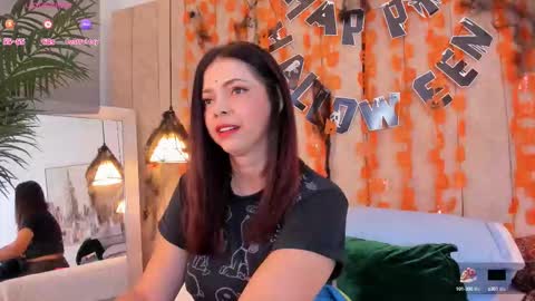 Snapshot of anantaa chatting on October 16, 11:55 am Ananta  online show from October 16, 11:55 am