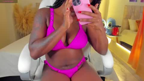 A N A  my connection hours are from 600 pm to 12 pm Colombian time online show from July 19, 1:26 pm