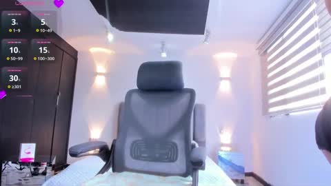 ana online show from January 24, 3:45 pm