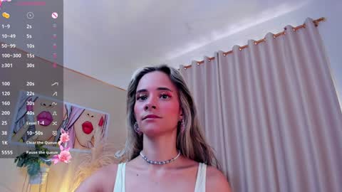Ana online show from December 22, 6:15 pm