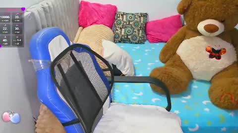 Ana online show from July 10, 1:25 pm