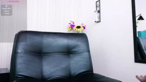 Snapshot of anastaciia1 chatting on January 26, 7:52 pm maria online show from January 26, 7:52 pm
