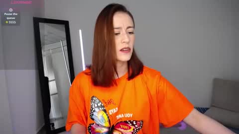 Snapshot of anastasia_doll8 chatting on February 18, 7:54 pm anastasia_doll8 online show from February 18, 7:54 pm