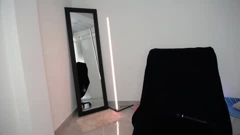 Snapshot of anastasia_doll8 chatting on February 21, 7:04 pm anastasia_doll8 online show from February 21, 7:04 pm