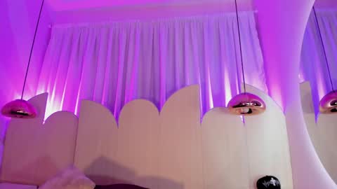 Snapshot of anastasia_jhons chatting on May 2, 12:10 pm anastasia online show from May 2, 12:10 pm